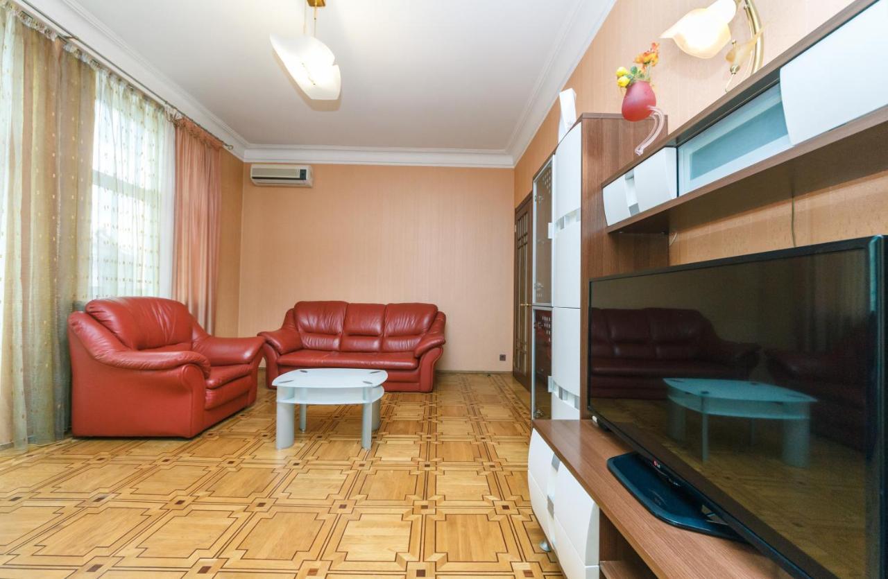 Квартира На Крещатике Kyiv Exterior foto